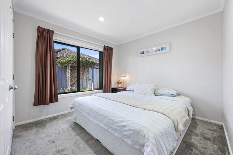 Photo of property in 4 Shankill Place, East Tamaki, Auckland, 2013