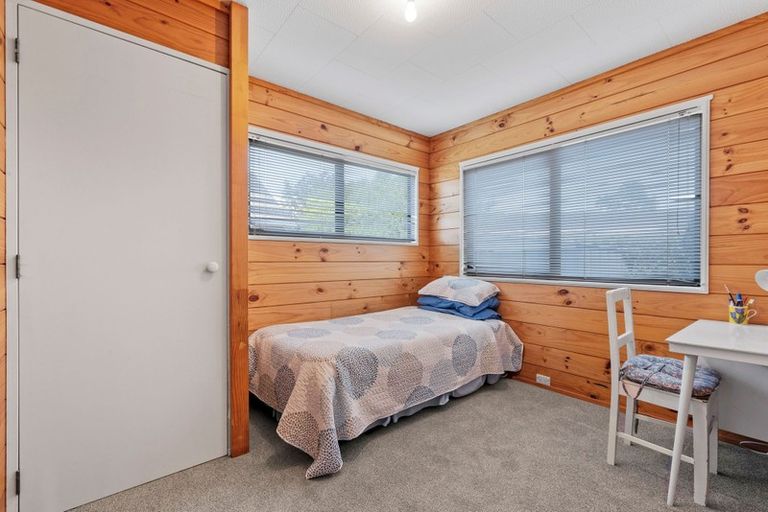 Photo of property in 9 Melanie Place, Orewa, 0931