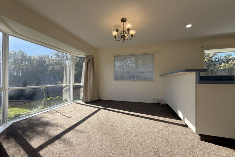Photo of property in 32 Oxley Avenue, St Albans, Christchurch, 8014