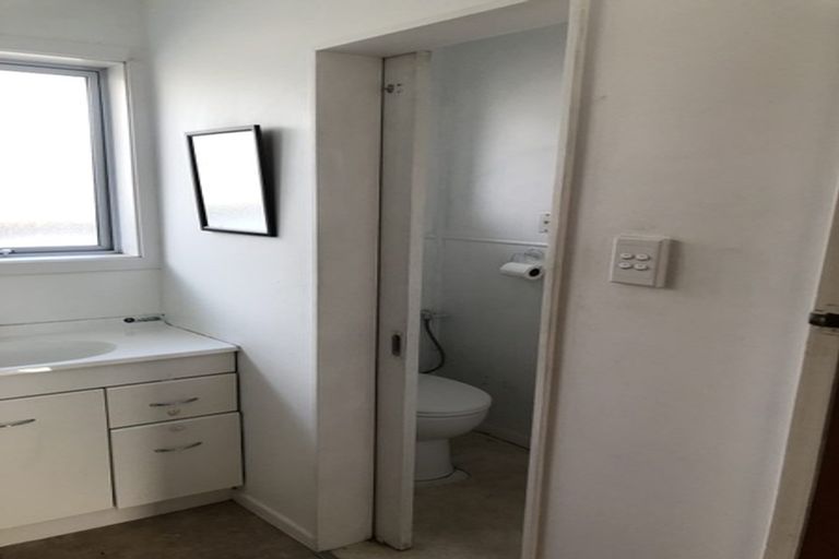 Photo of property in 30 Arthur Street, Upper Riccarton, Christchurch, 8041