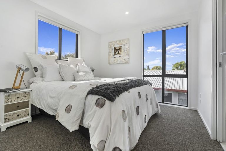 Photo of property in 12c Greenock Road, Ranui, Auckland, 0612