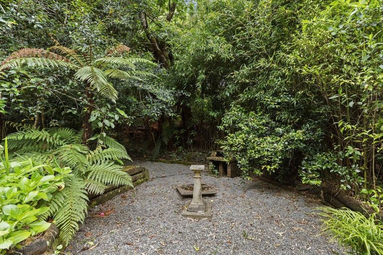 Photo of property in 63 Elmslie Road, Pinehaven, Upper Hutt, 5019