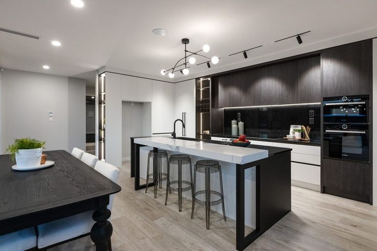 Photo of property in 28 Takurua Terrace, Orewa, 0931