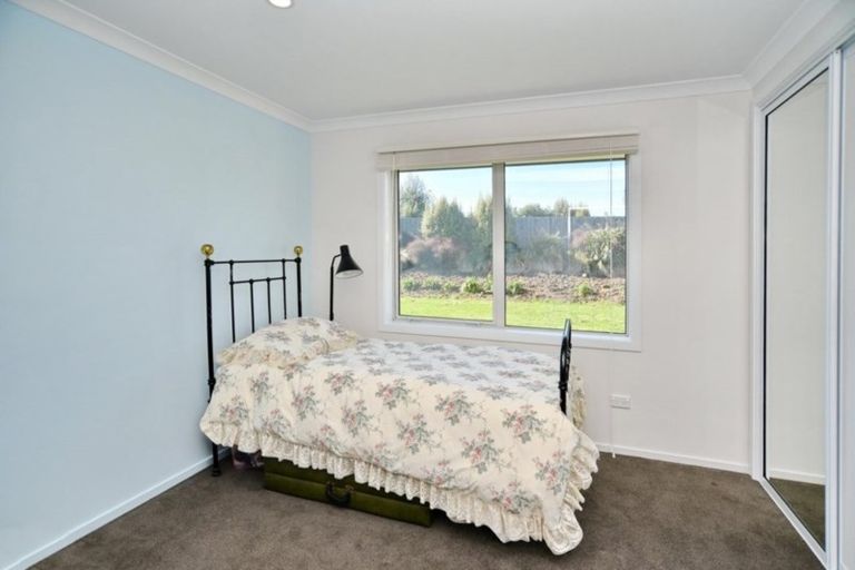 Photo of property in 79 Willowside Place, Amberley, 7410