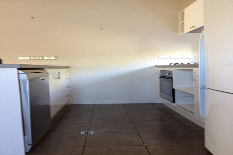 Photo of property in 11/114 Mitchell Street, Brooklyn, Wellington, 6021