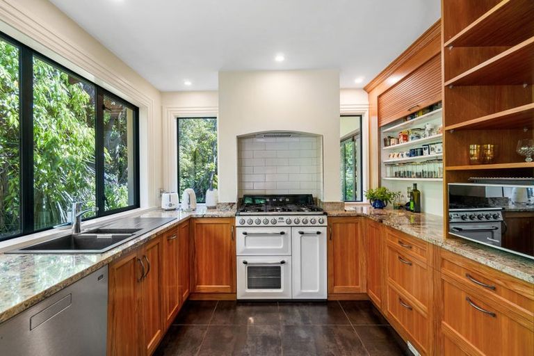 Photo of property in 97 Fendalton Road, Fendalton, Christchurch, 8014