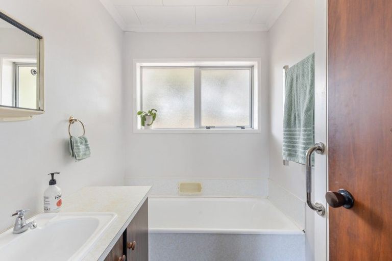 Photo of property in 452a Carrington Street, Upper Vogeltown, New Plymouth, 4310