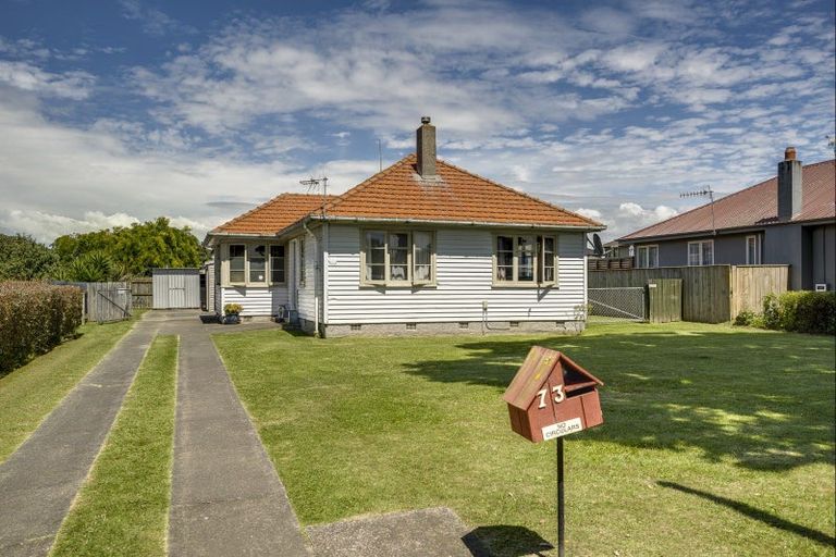 Photo of property in 73 Nuffield Avenue, Marewa, Napier, 4110