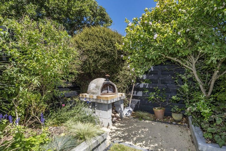 Photo of property in 40 Stanley Street, Berhampore, Wellington, 6023