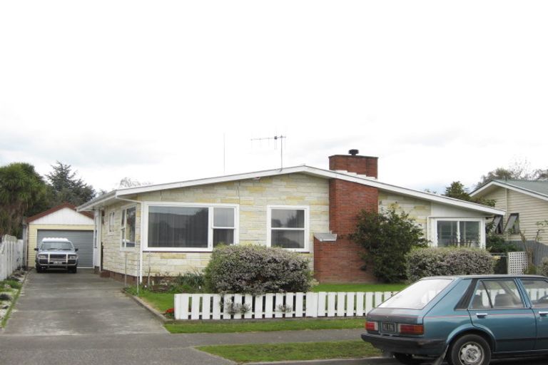 Photo of property in 14 Magdalen Crescent, Pirimai, Napier, 4112