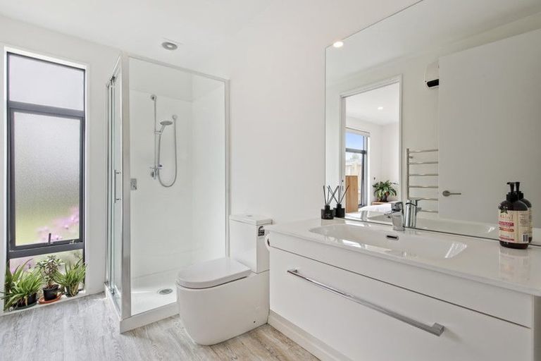 Photo of property in 113 Manakura Street, Russley, Christchurch, 8042