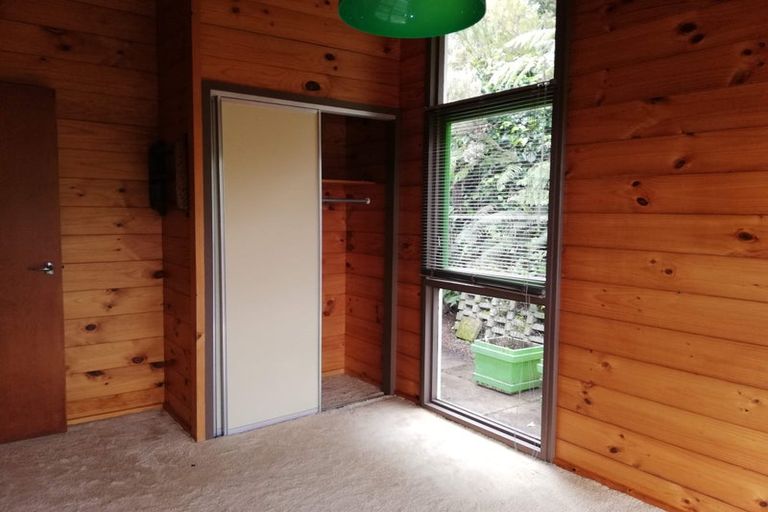 Photo of property in 35 Mulberry Street, Maungaraki, Lower Hutt, 5010