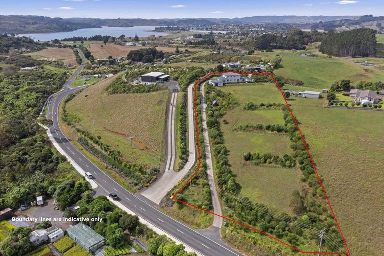 Photo of property in 335 Wainui Road, Raglan, 3297