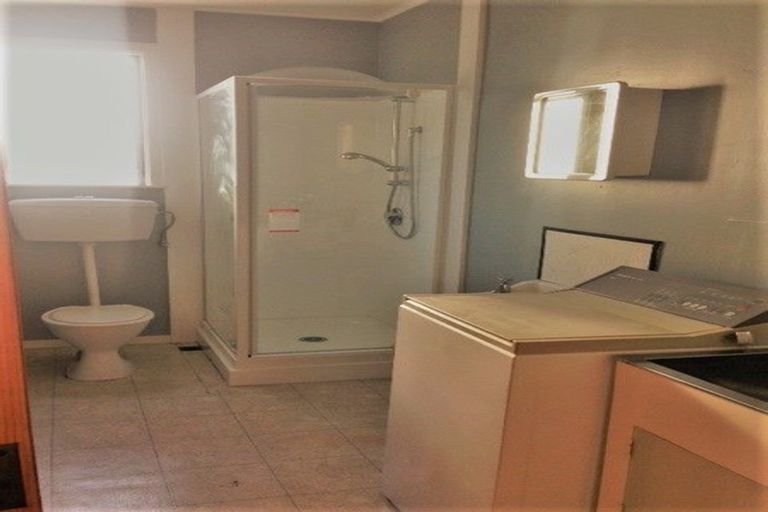 Photo of property in 1/24 Austin Street, Mount Victoria, Wellington, 6011