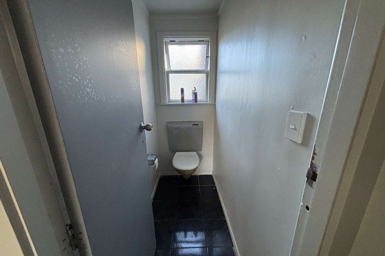 Photo of property in 25 Petherick Street, Taita, Lower Hutt, 5011