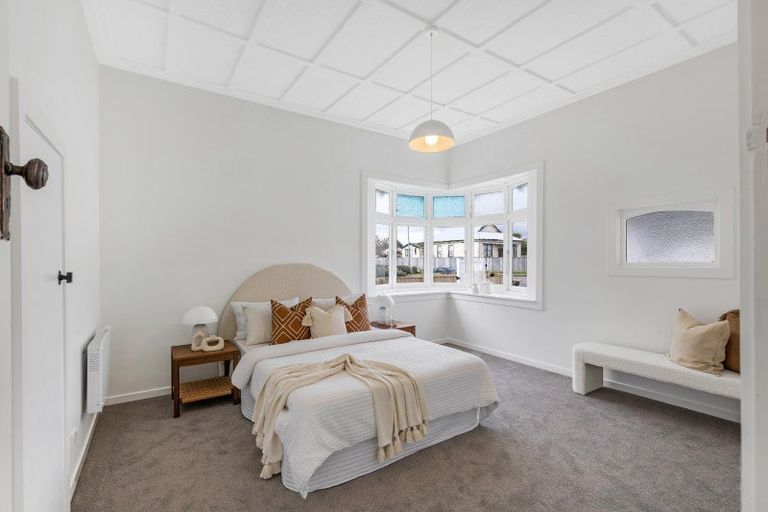 Photo of property in 11 Rosalie Terrace, Kelvin Grove, Palmerston North, 4414