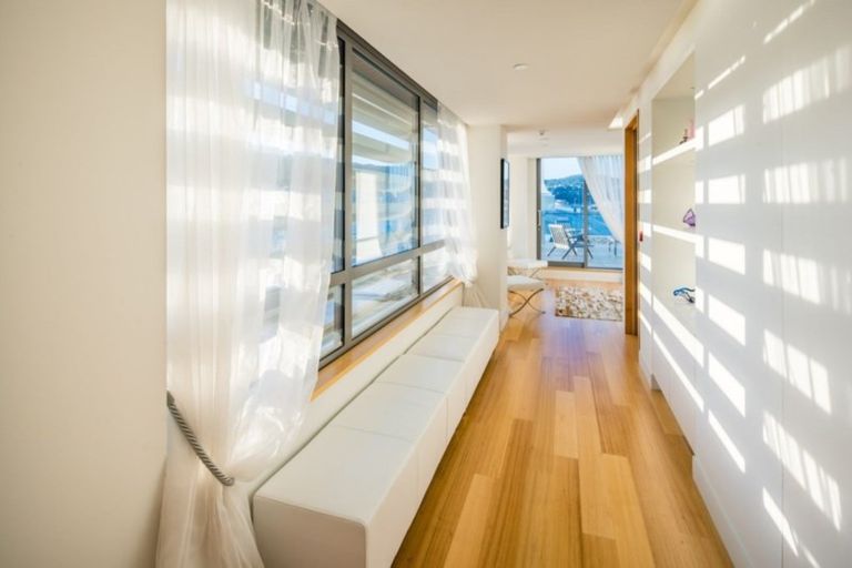 Photo of property in Clyde Quay Wharf, 5/8a Clyde Quay Wharf, Te Aro, Wellington, 6011