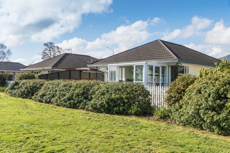 Photo of property in 2/17 Aldinga Avenue, Stoke, Nelson, 7011