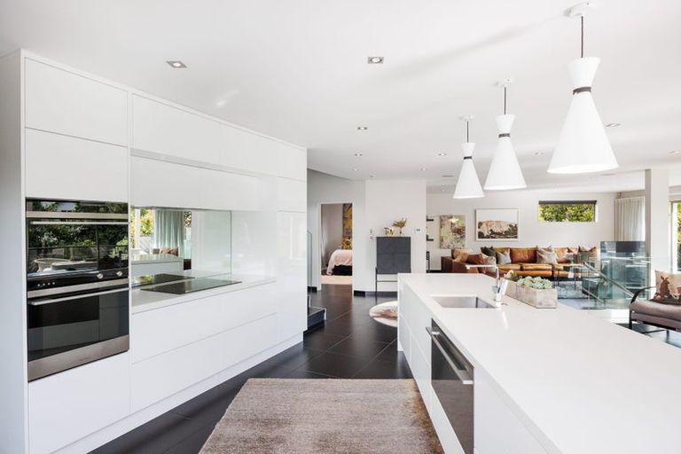 Photo of property in 25 Trent Avenue, Hokowhitu, Palmerston North, 4410