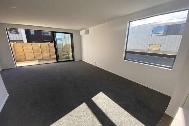 Photo of property in 2b Mamari Street, Rongotai, Wellington, 6022