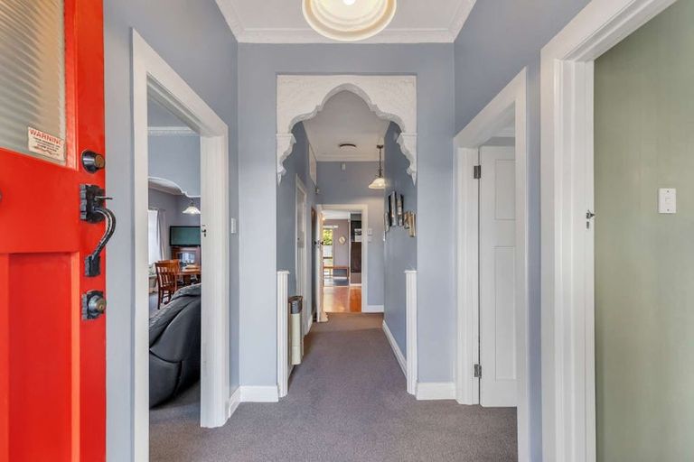 Photo of property in 404 Tremaine Avenue, Takaro, Palmerston North, 4412