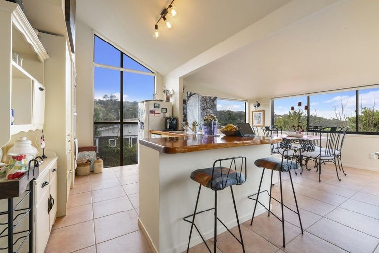 Photo of property in 1055 Whangaparaoa Road, Tindalls Beach, Whangaparaoa, 0930