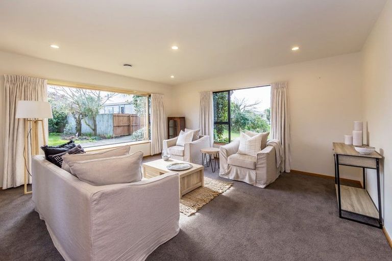 Photo of property in 21 Craven Street, Sockburn, Christchurch, 8042