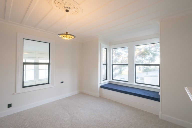 Photo of property in 265 Ravensbourne Road, Ravensbourne, Dunedin, 9022