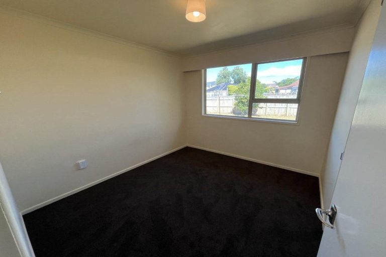 Photo of property in 21 Barrett Road, Whalers Gate, New Plymouth, 4310