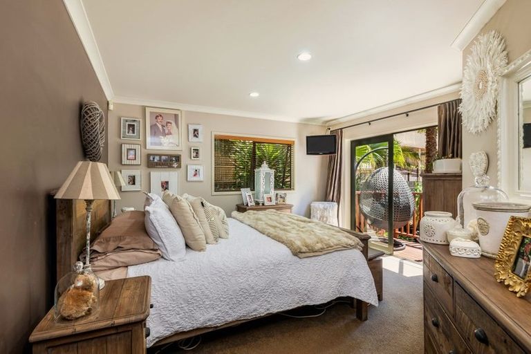 Photo of property in 25 Moore Street, Hillcrest, Auckland, 0627