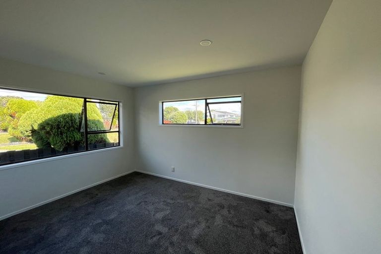 Photo of property in 1425 Whangaparaoa Road, Army Bay, Whangaparaoa, 0930
