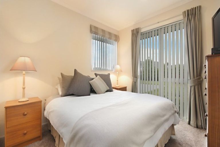 Photo of property in 16 Lynley Drive, West Melton, 7618