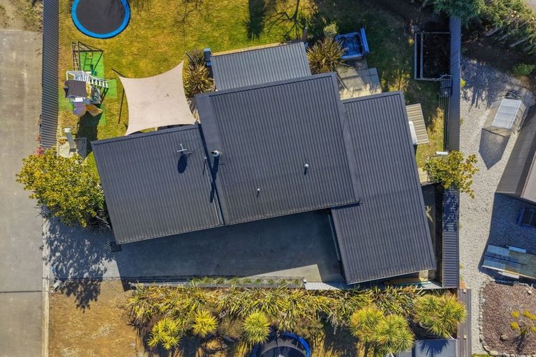 Photo of property in 21 Hewson Crescent, Lake Hawea, Wanaka, 9382