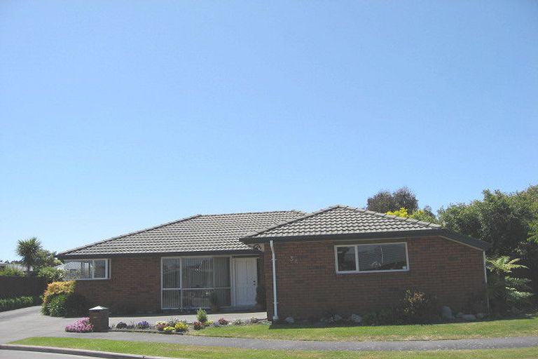 Photo of property in 1/34 Kirsten Place, Parklands, Christchurch, 8083