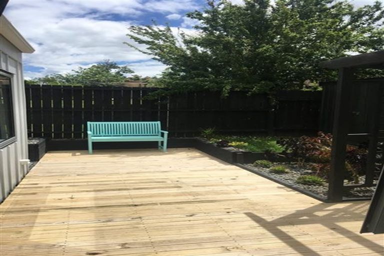 Photo of property in 45a Barnhill Crescent, Pahurehure, Papakura, 2113