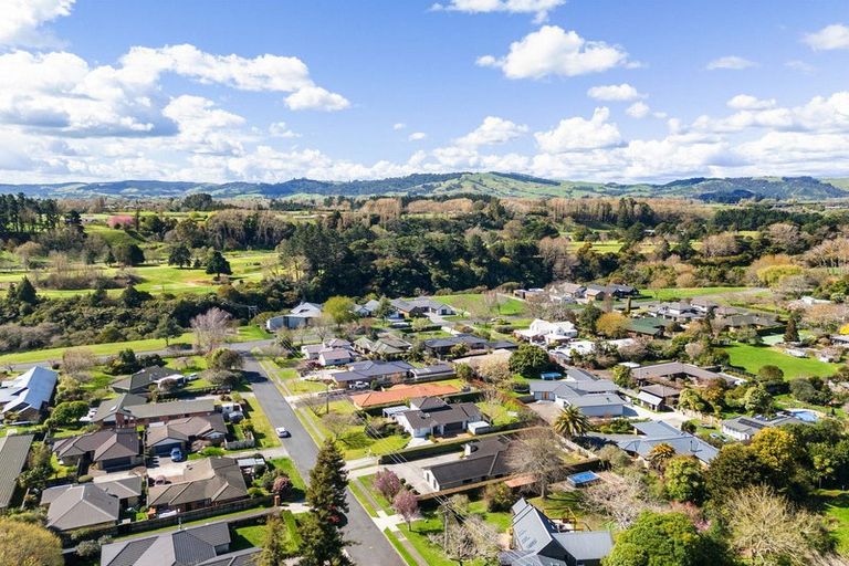 Photo of property in 14 Bronte Place, Leamington, Cambridge, 3432