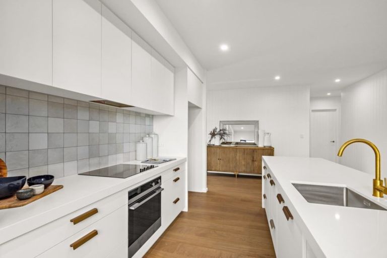 Photo of property in 11 Hampton Mews, Snells Beach, 0920