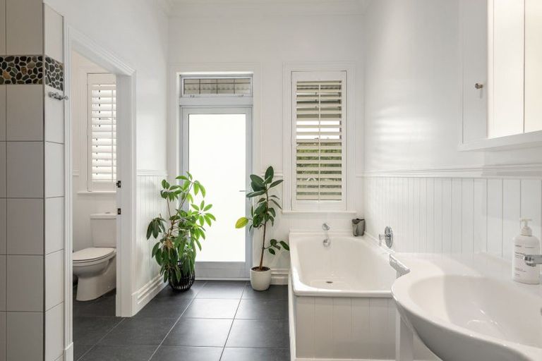 Photo of property in 37 Ryvington Lane, Tamahere, Hamilton, 3283