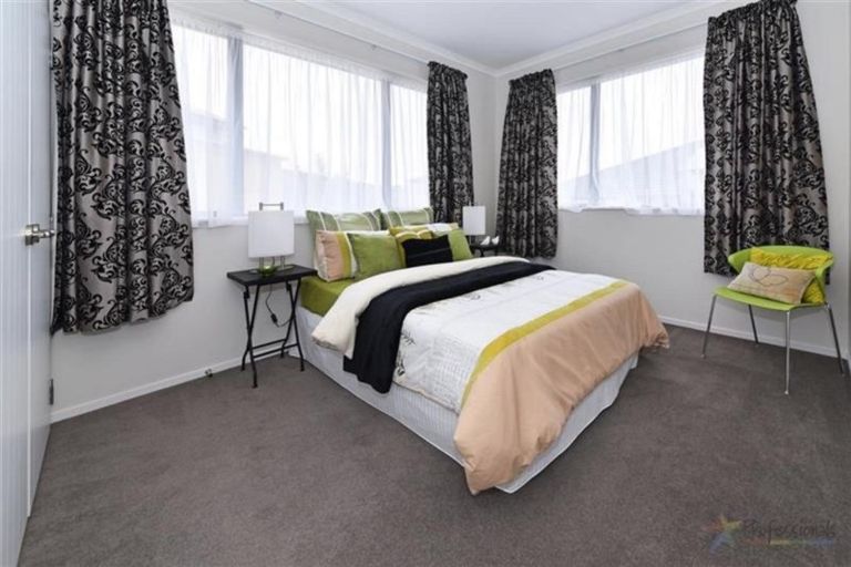 Photo of property in 15 Dawood Place, The Gardens, Auckland, 2105