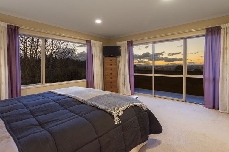 Photo of property in 8 Roger Guy Place, Welcome Bay, Tauranga, 3175