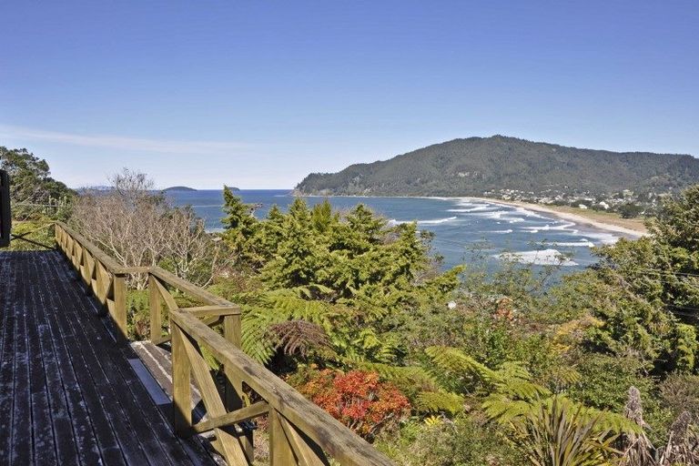 Photo of property in 176 Paku Drive, Tairua, 3508