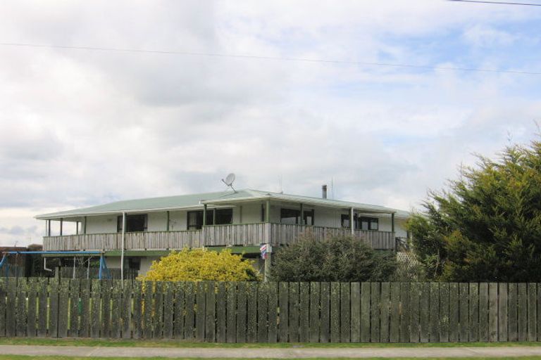 Photo of property in 77 Nash Parade, Foxton Beach, Foxton, 4815