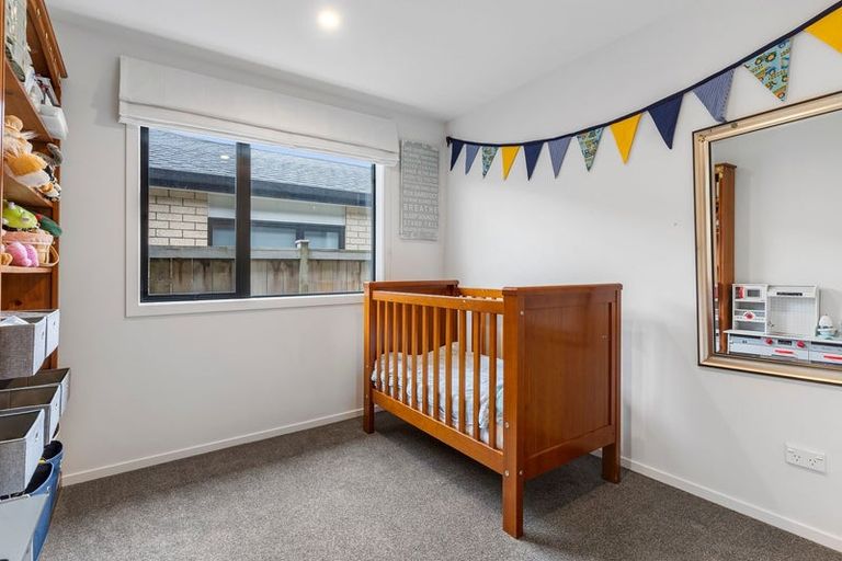 Photo of property in 5 Castlepoint Avenue, Takanini, 2110