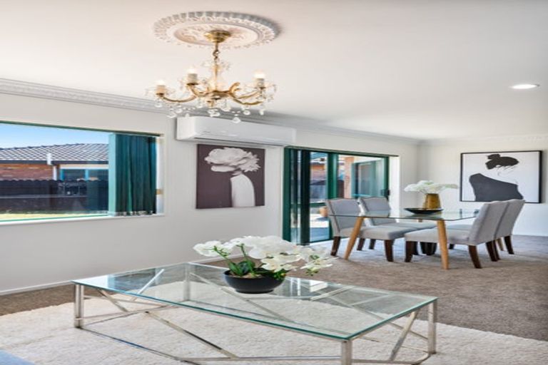 Photo of property in 29 Greenberry Drive, Ranui, Auckland, 0612