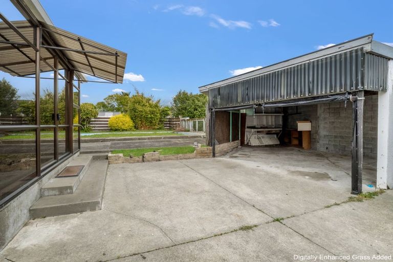 Photo of property in 3 Sutherland Crescent, Westbrook, Palmerston North, 4412