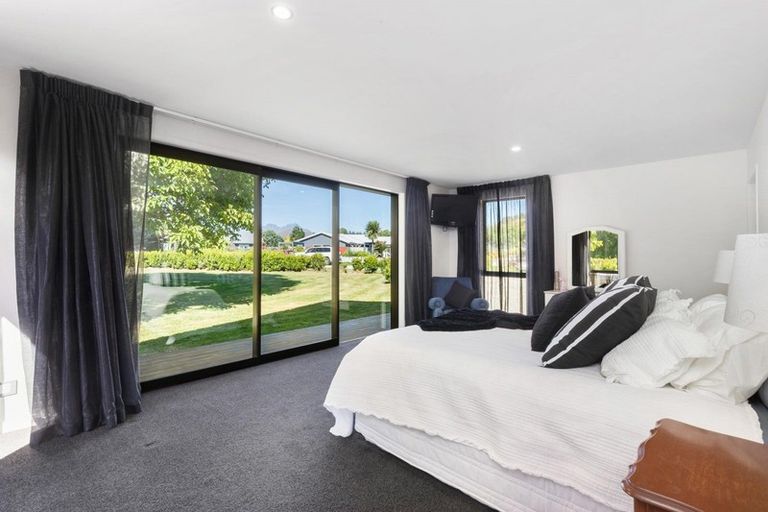 Photo of property in 6 Crawford Place, Lake Hayes, Queenstown, 9304