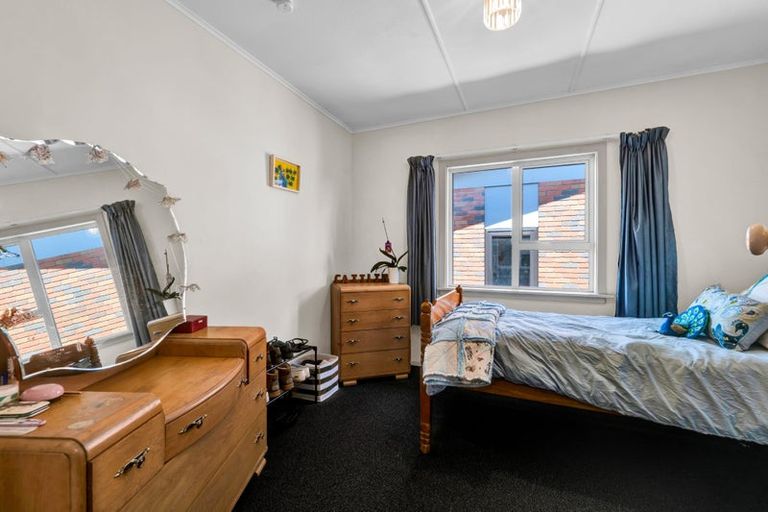 Photo of property in 138 Govett Avenue, Frankleigh Park, New Plymouth, 4310