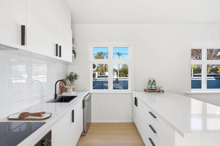 Photo of property in 2 Gambia Street, Papanui, Christchurch, 8053