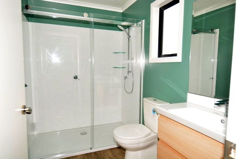 Photo of property in 85 Kilmarnock Street, Wallacetown, 9816