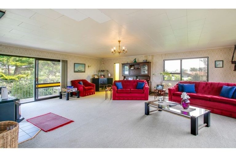 Photo of property in 4 Anthony Place, Bay View, Napier, 4104